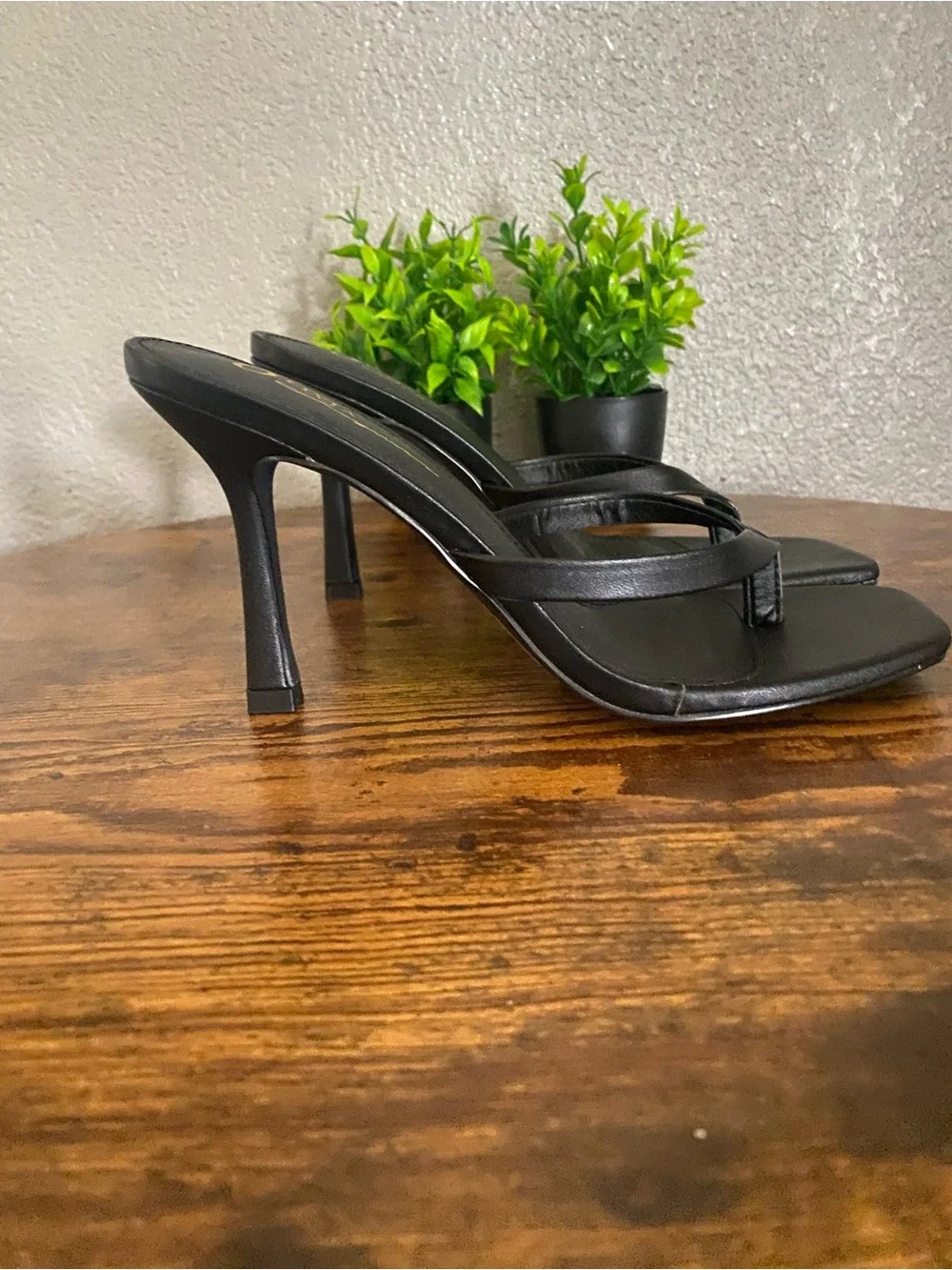Black Olivia Jaymes High-Heeled Thong Sandals